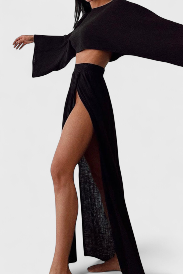 Martha Dviejų Dalių Komplektas su Aukštu Iškirpimu