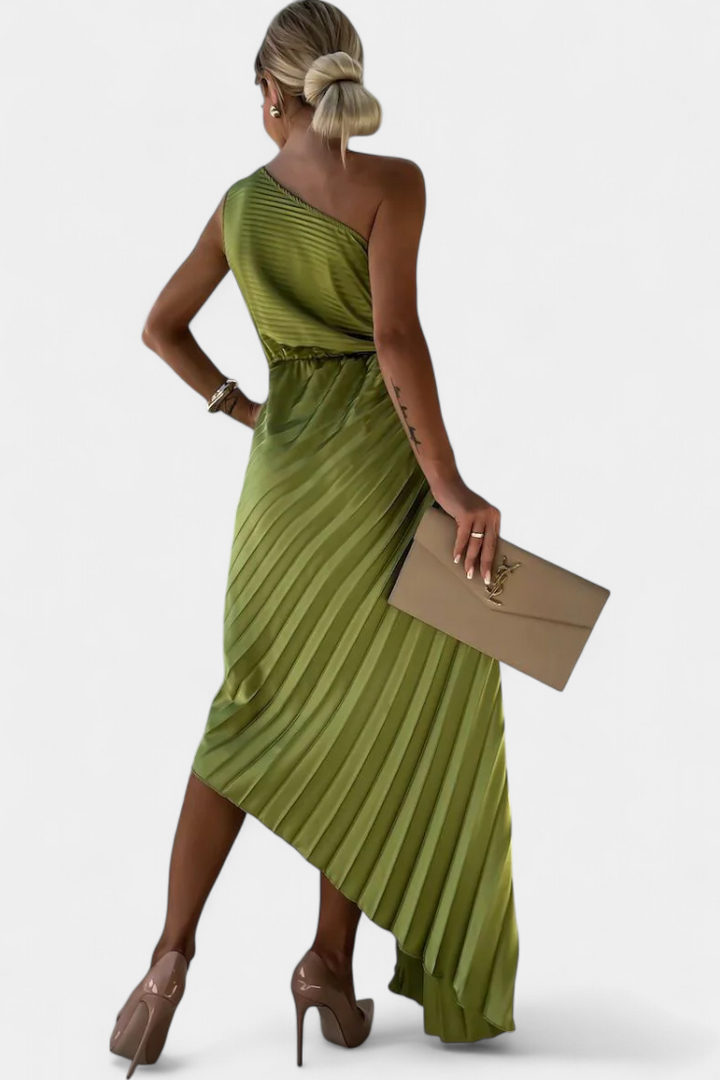 Leire Asimetriška kokteilių suknelė su gėlių aplikacija ir klostuota sijonu